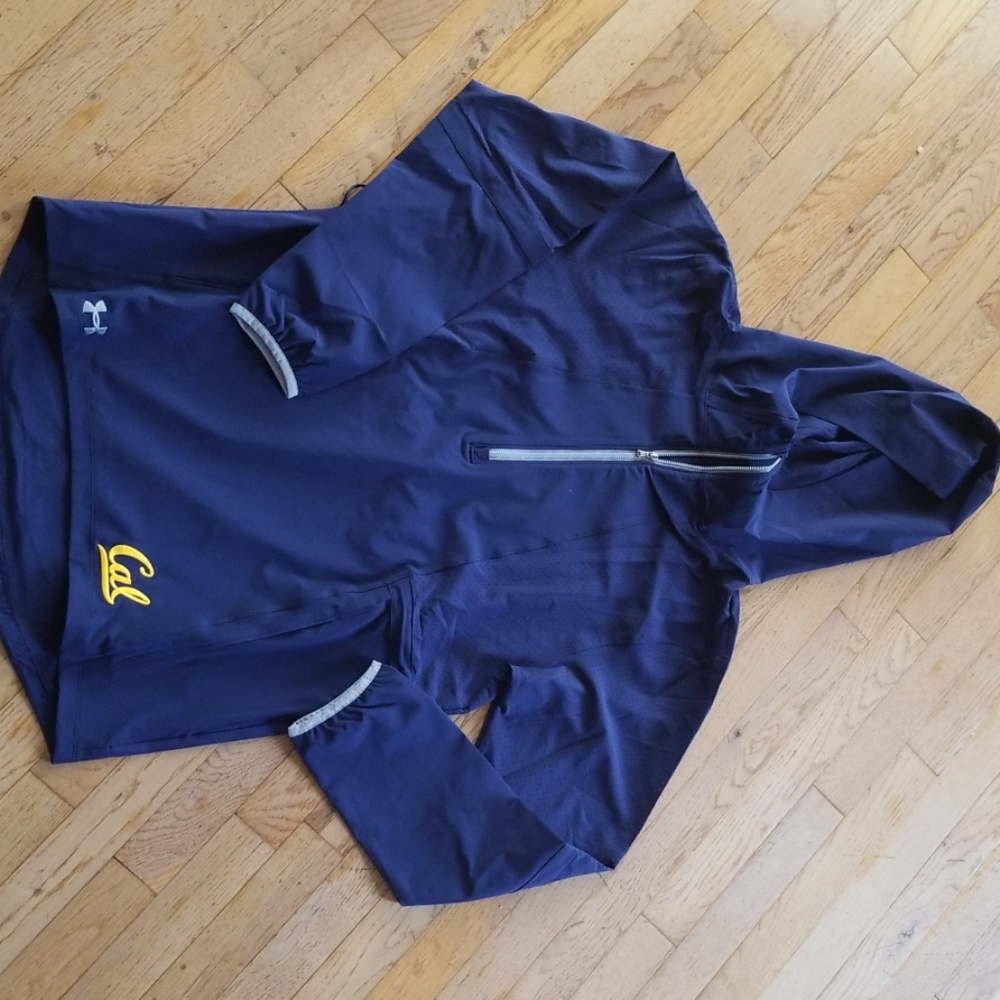 UA womens 1/4 pullover
